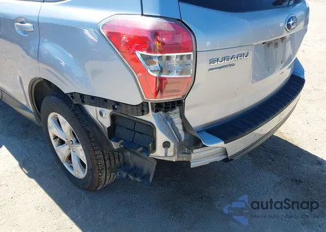 2015 Subaru Forester 2.5I Premium из США, поврежденный, VIN JF2SJADC6FH838240